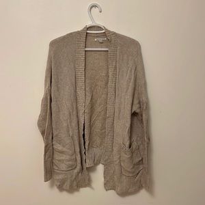Beige/cream cardigan